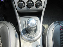 济南标致-标致408-2011款 1.6L 手动舒适版