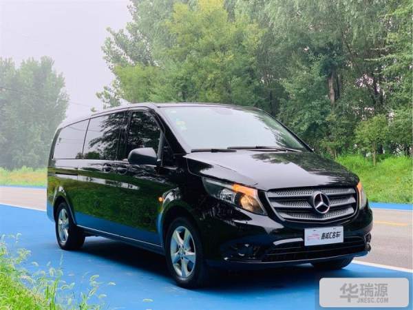 奔驰 威霆 2018款 2.0t 精英版 9座