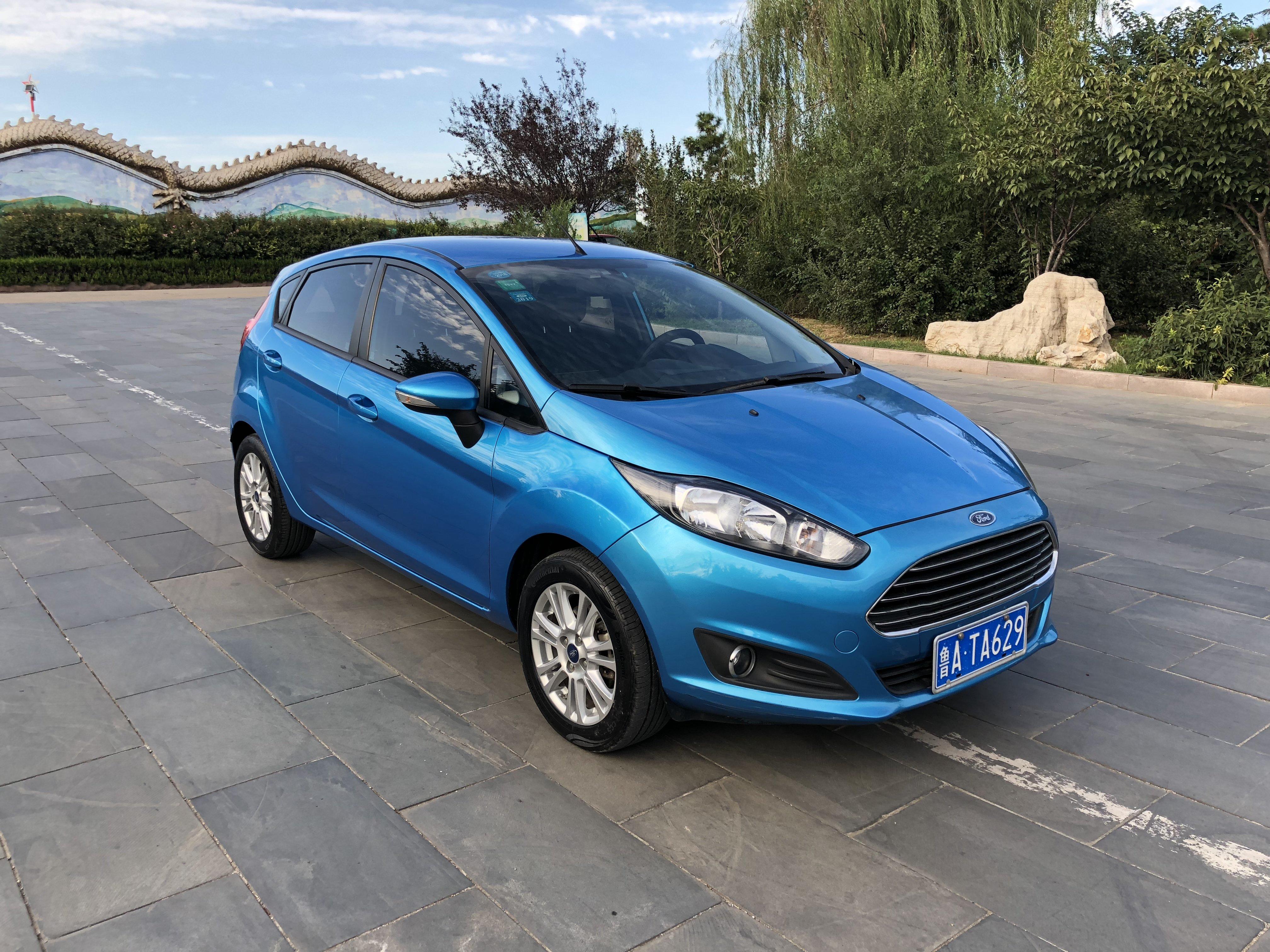 济南福特 嘉年华两厢 2013款 两厢 1.5l 自动品尚型