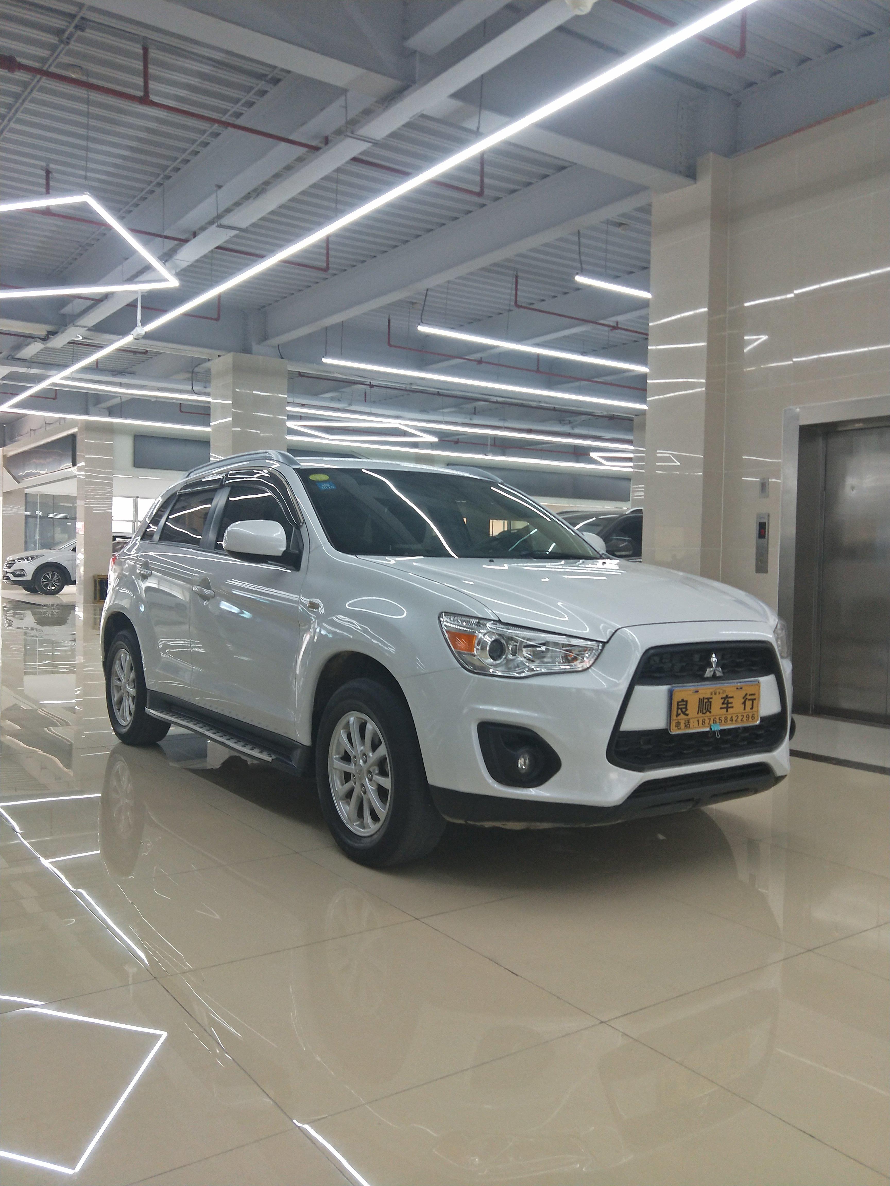 济南三菱 劲炫asx 2015款 2.0l 丝绸之路纪念版