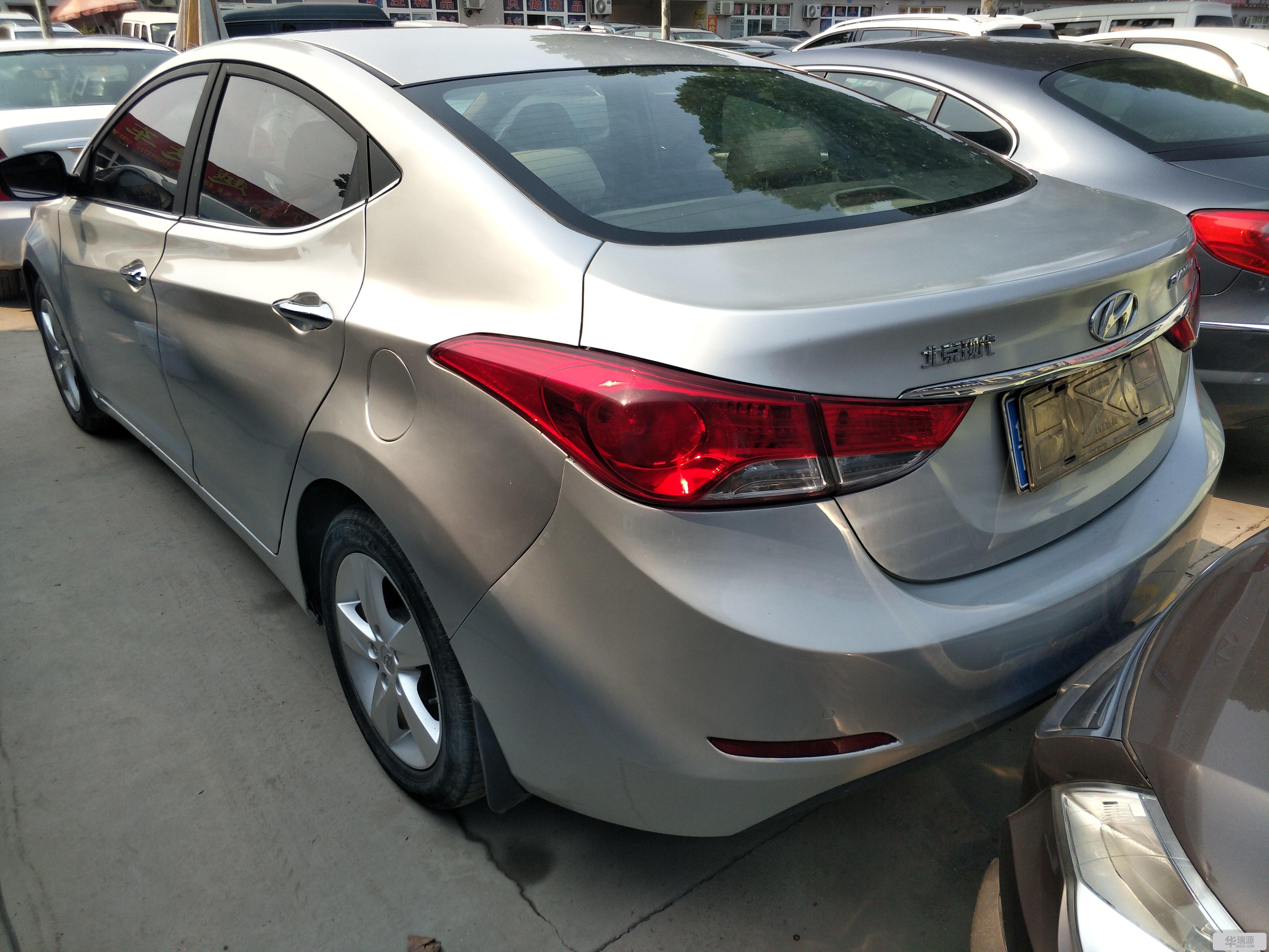 现代 朗动 2012款 1.6l 手动时尚型