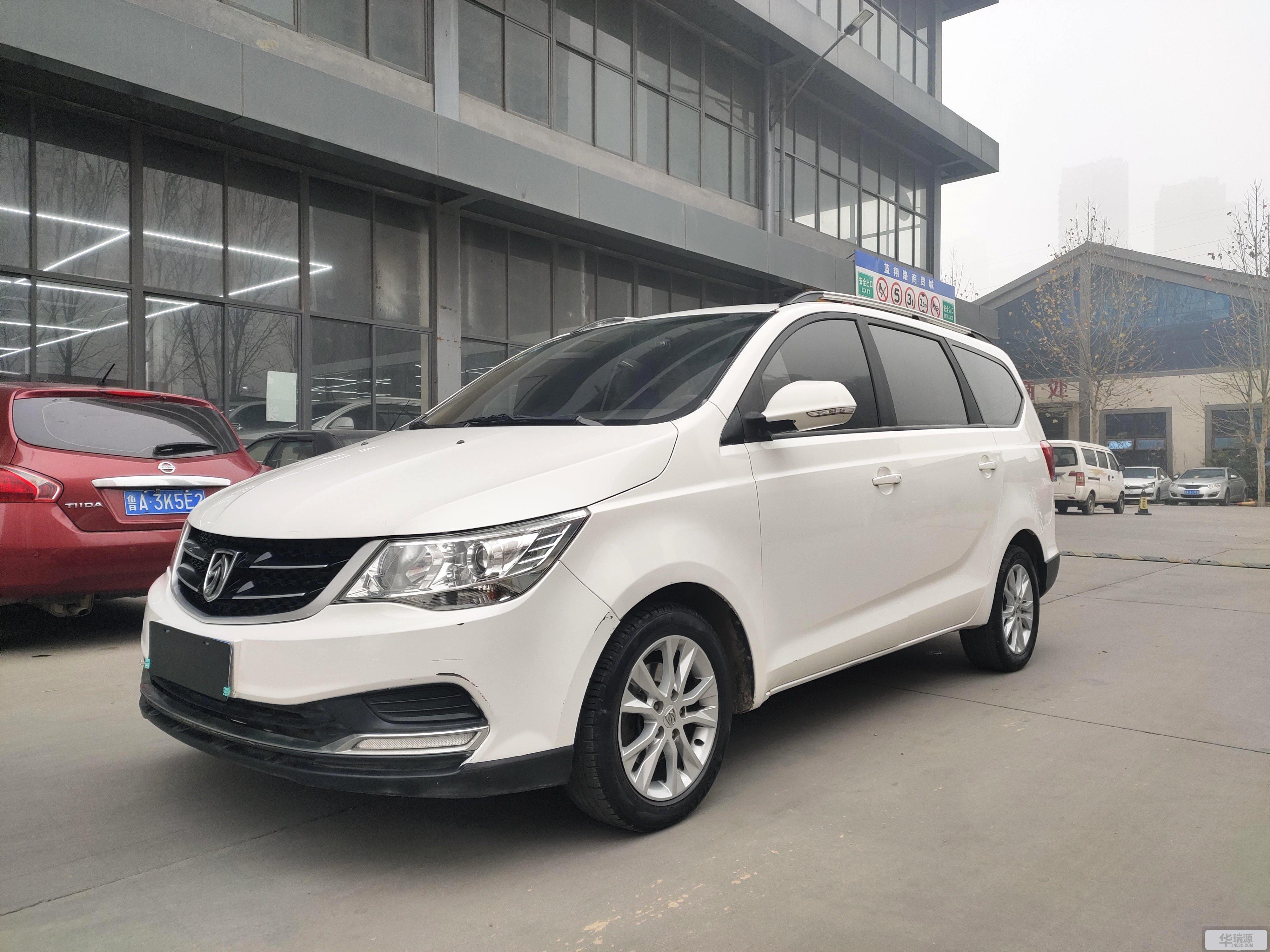 宝骏730 2016款 改款 1.5l 手动标准型 7座 国v