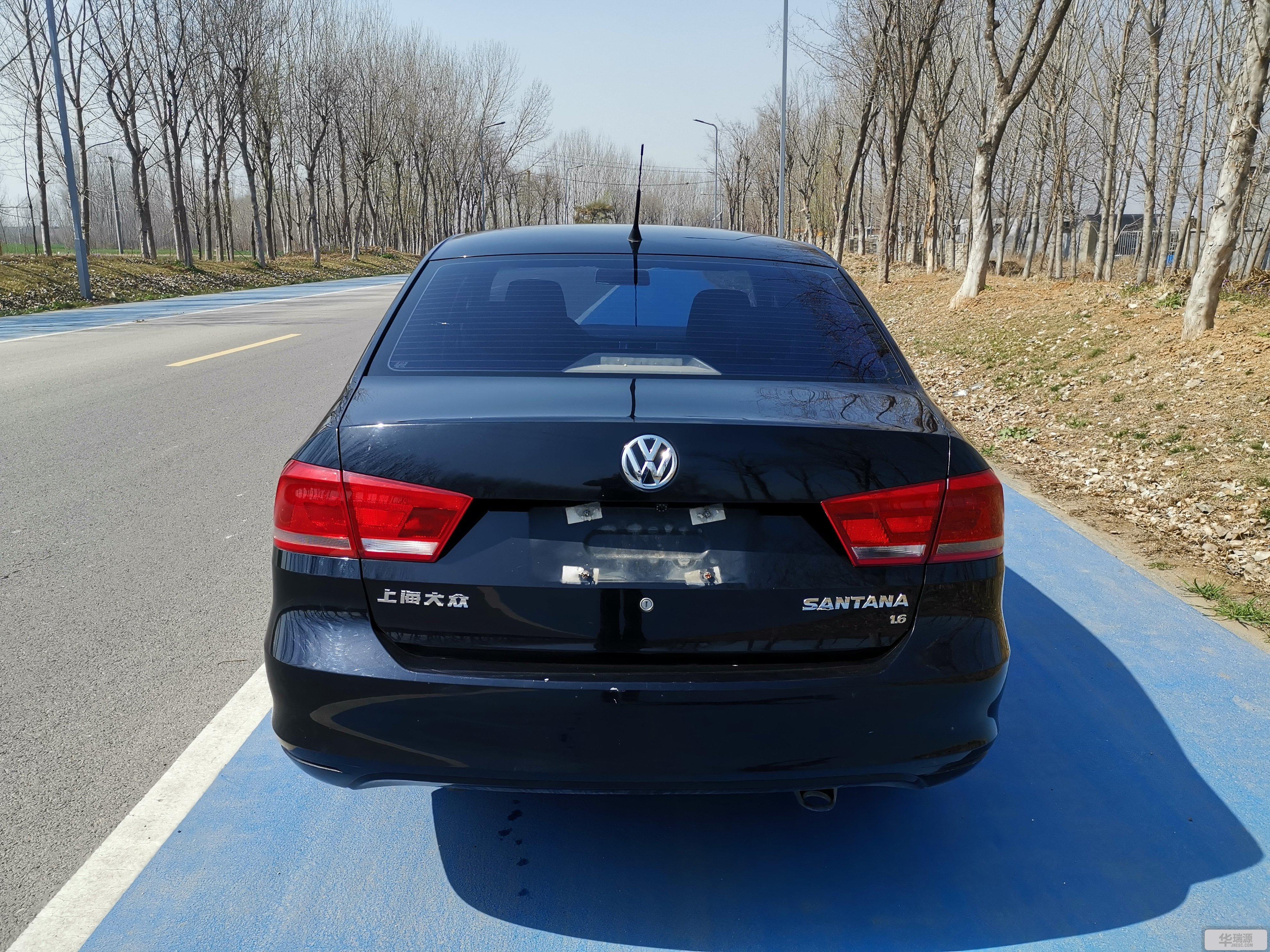 大众桑塔纳2014款16l自动30周年纪念版