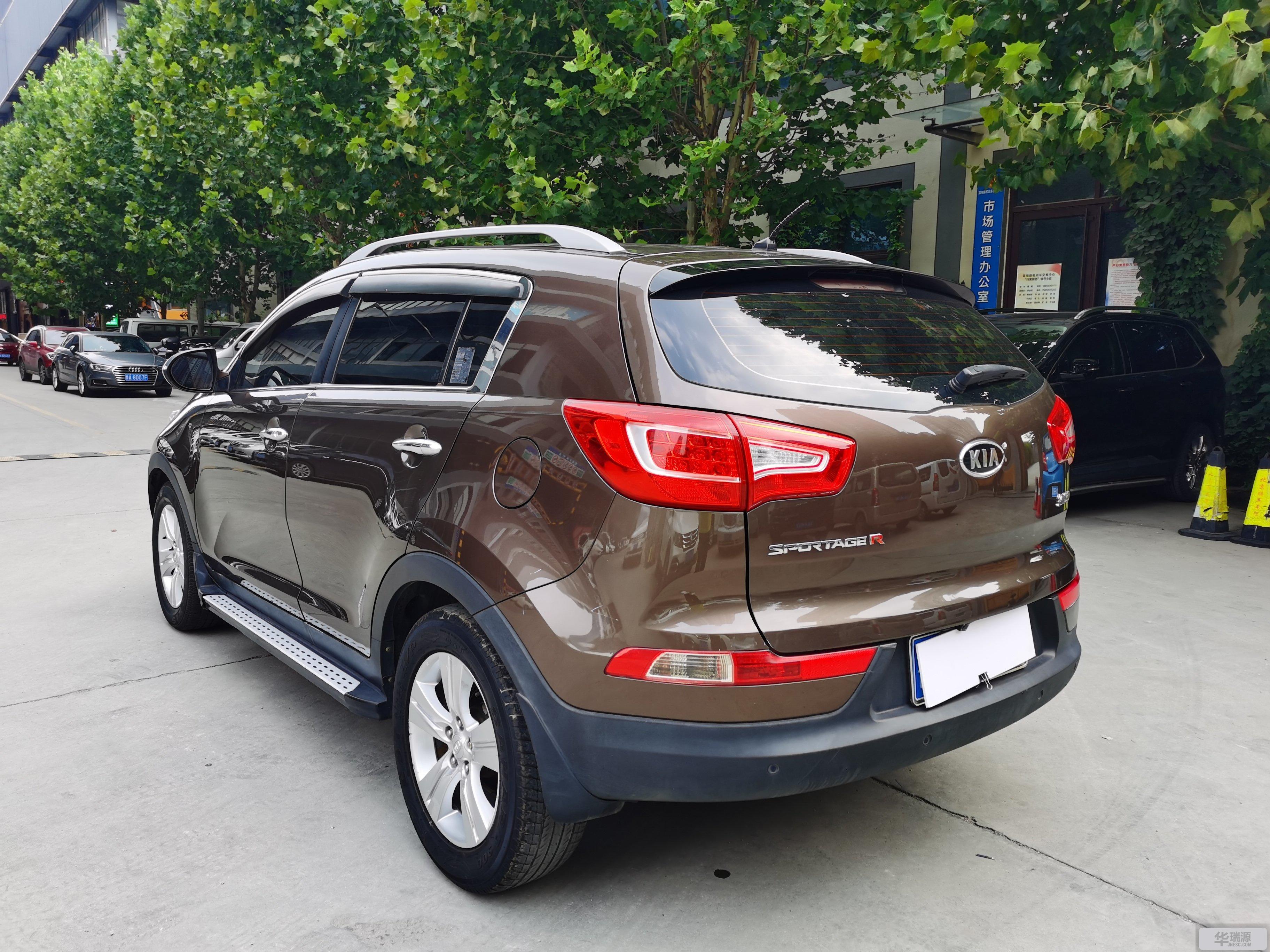 起亚智跑2011款20l自动两驱版gls