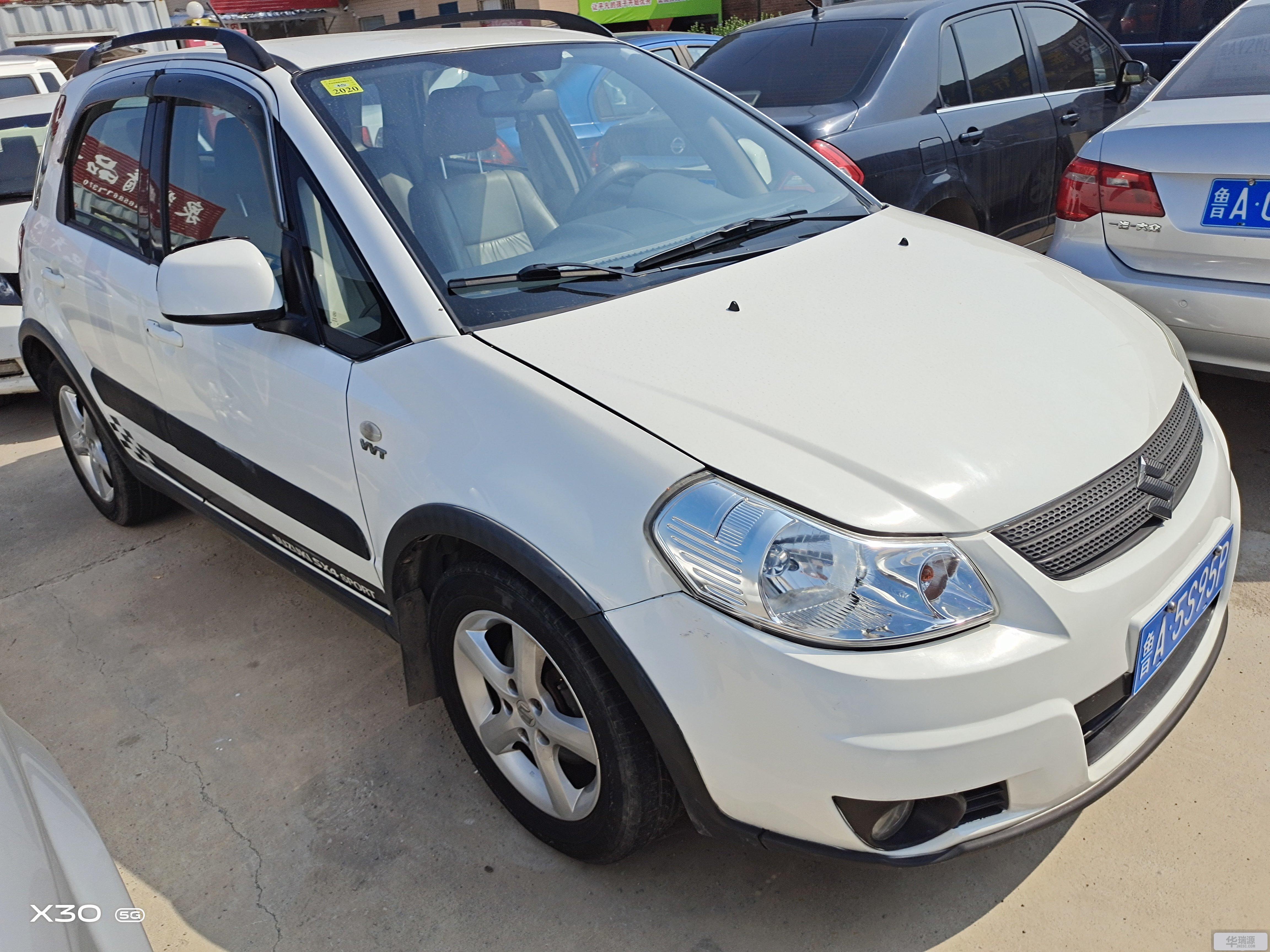 铃木天语sx42008款两厢16l自动锐骑豪华型
