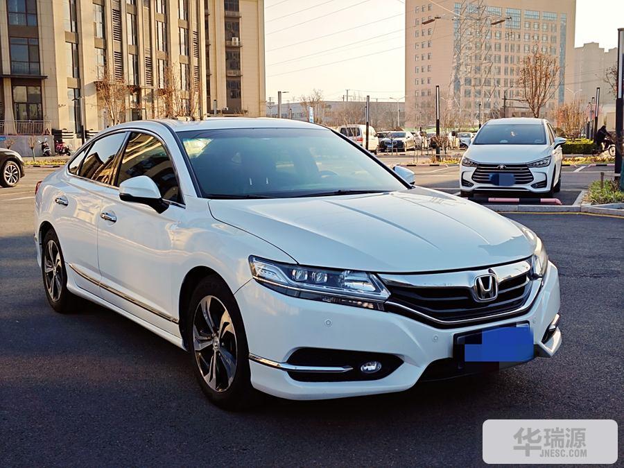 济南本田 思铂睿 2015款 2.4L 尊贵版