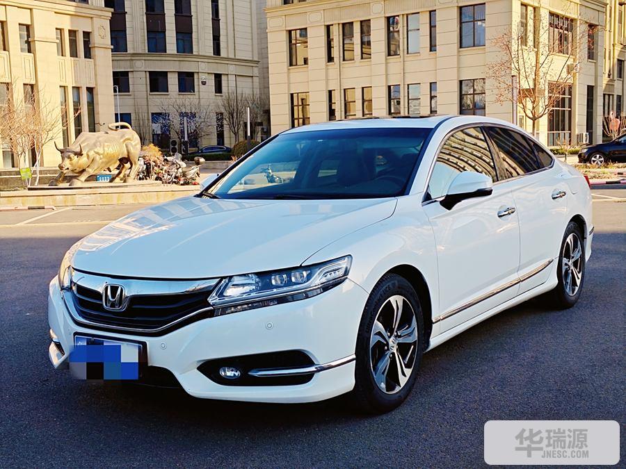 济南本田 思铂睿 2015款 2.4L 尊贵版