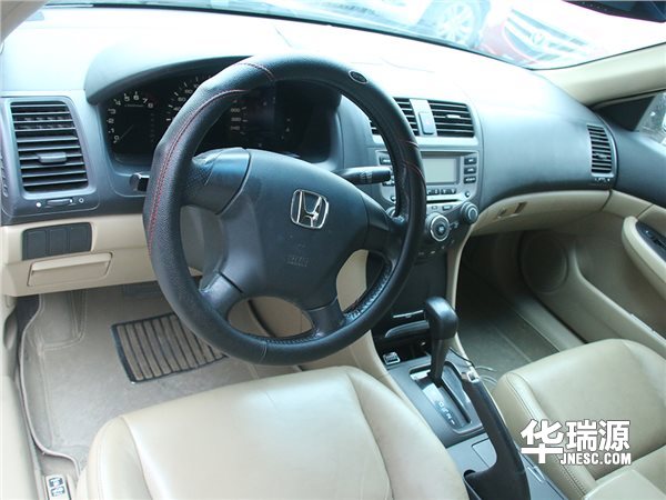 那些高档经典老车，现在仅3万左右，值得买吗？